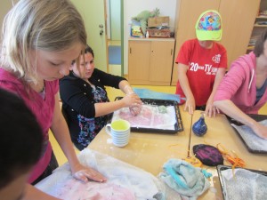 ...und fleißig bei der Sache